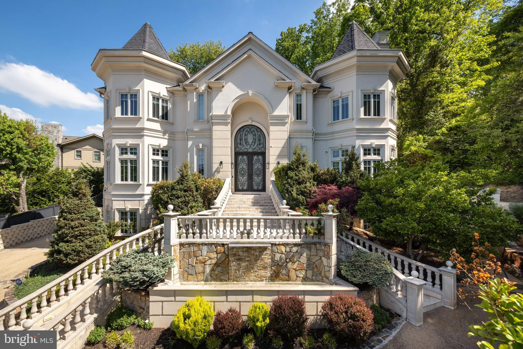 European-Inspired Villa in Bethesda with Resort-Style Backyard