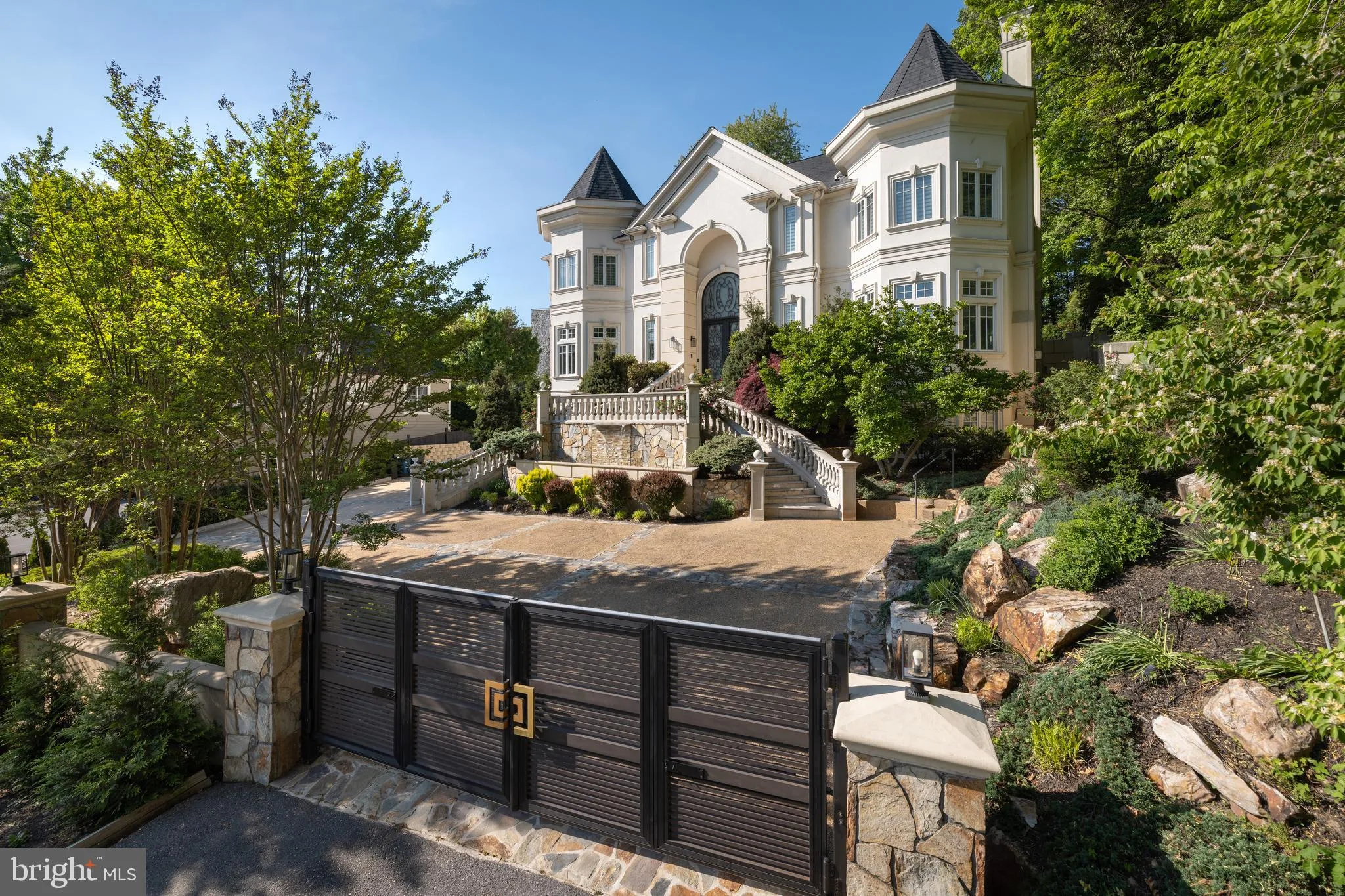 European-Inspired Villa in Bethesda with Resort-Style Backyard 2
