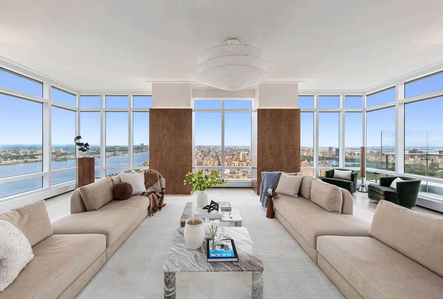 200 AMSTERDAM Avenue PH1 16