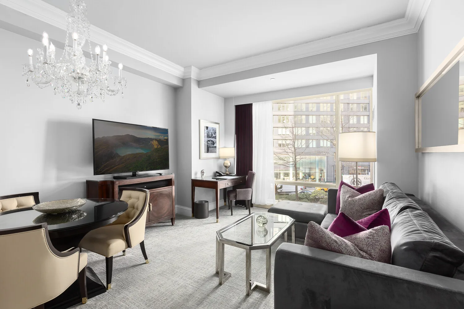 200 AMSTERDAM Avenue PH1 33