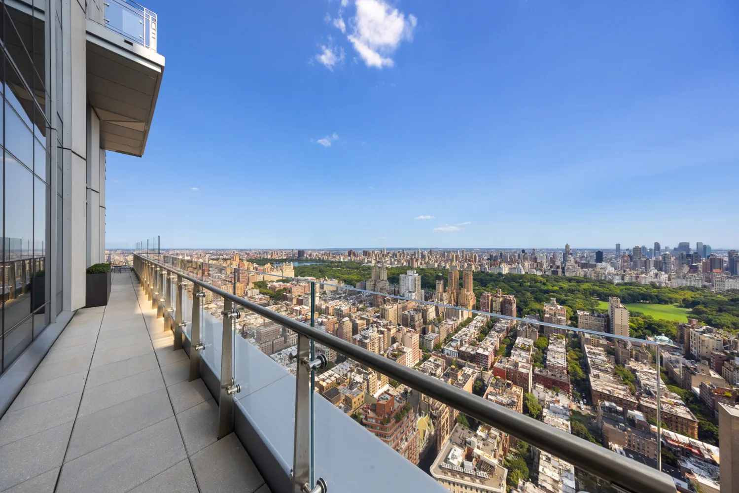 200 Amsterdam Avenue PH2 6