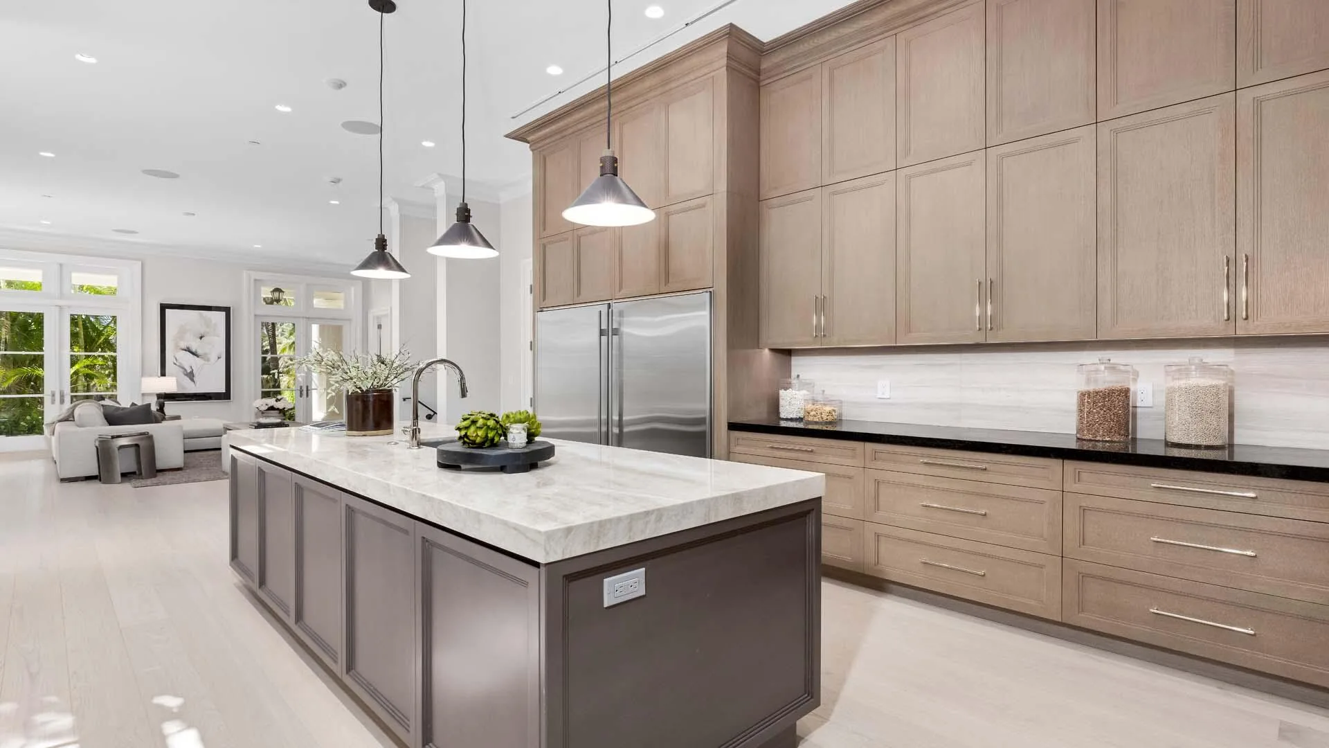 2315 S Ocean Boulevard 9