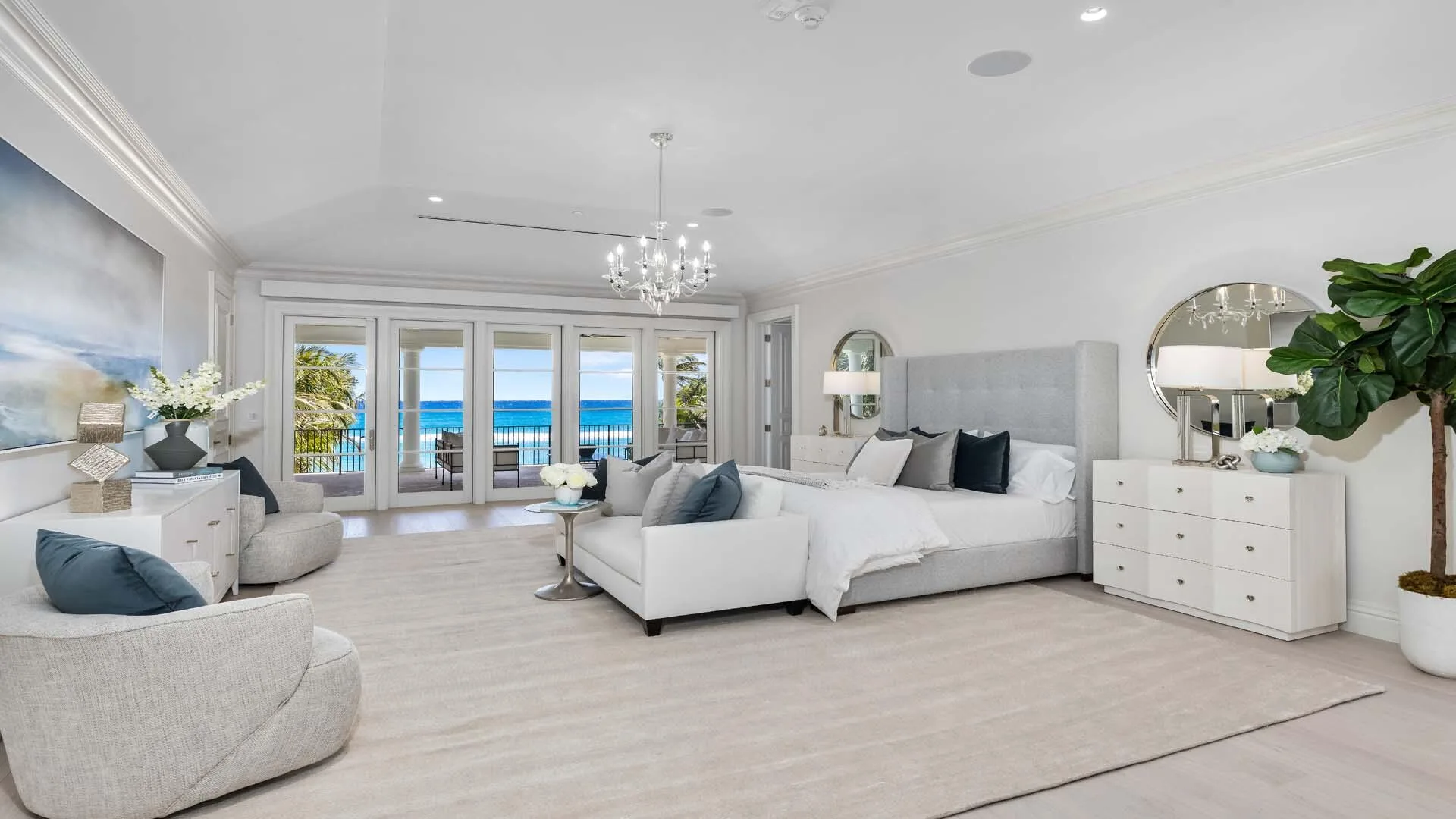 2315 S Ocean Boulevard 19