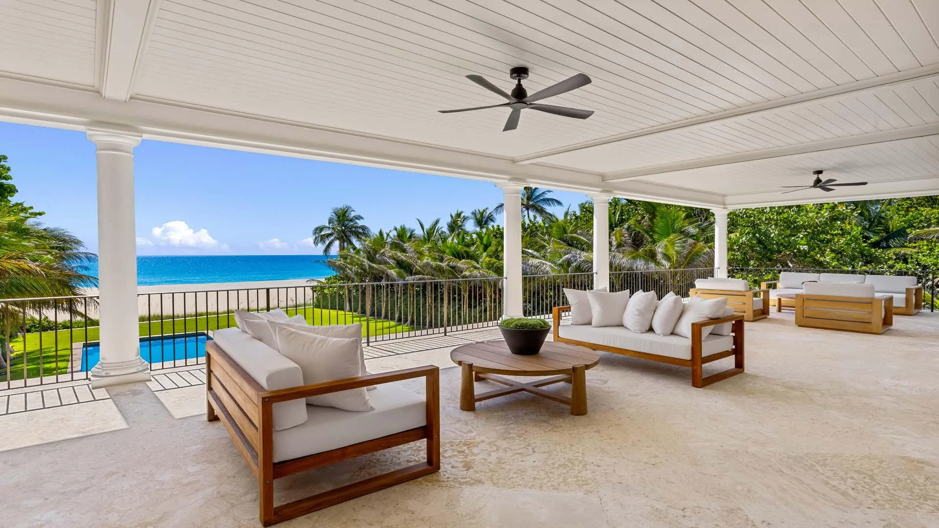 2315 S Ocean Boulevard 28